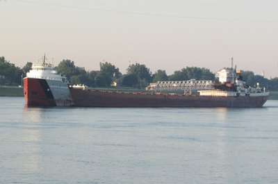 2016-07-12f Anderson.jpg (89.7 KiB) Viewed 2935 times Morning sun reflects off Arthur M. Anderson's pilot house. Destination was Calcite.