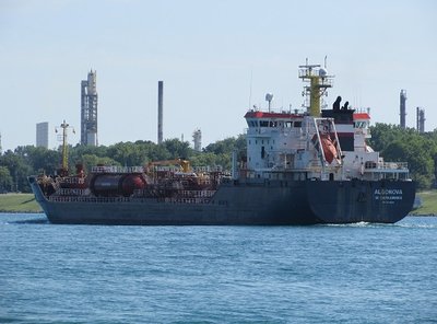 2016-07-23c Algonova.jpg (93.6 KiB) Viewed 1788 times Algonova slowly making her way to the Sarnia Fuel Dock.