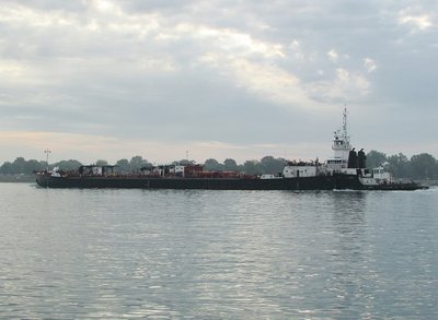 2016-08-15a MI & GL.jpg (97.35 KiB) Viewed 2035 times Tug Michigan and barge Great Lakes, moving up river to Cheboygan under overcast skies.