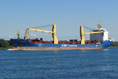 Saltie Zarate (Antigua Barbuda) making her way to Thunder Bay.