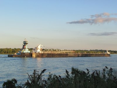 Tug Ken Boothe, Sr. &amp; barge Great Lakes Contender, were headed to Cleveland with a load of limestone.