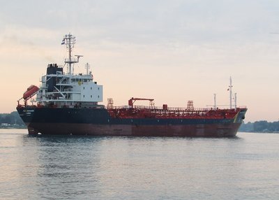 Tanker Esta Desgagnes departed a Sarnia fuel dock and began moving down river to Montreal.