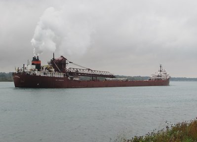2016-09-29a LAT.jpg (72.71 KiB) Viewed 1916 times Looking at her and knowing how up-to-date she is technically, it's hard to believe M/V Lee A. Tregurtha is 74 years old. She's making another trip from Marquette to AK Steel.