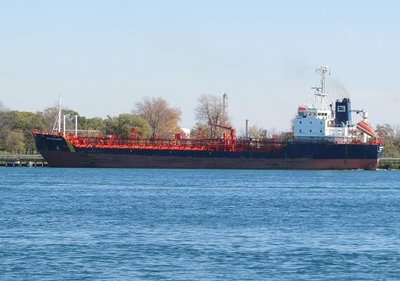 2016-11-05b E_Desgagnes.jpg (90.32 KiB) Viewed 1759 times Watched tanker Esta Desgagnes maneuver into position at the Corunna Fuel Dock.