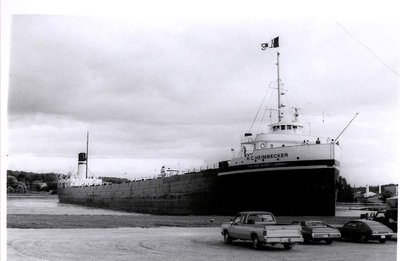H.C. Heimbecker turning in Owen sound.jpg (60.02 KiB) Viewed 7049 times Heinbecker Stemming around at Owen Sound