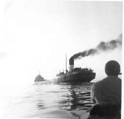 Robert C. Stanley.jpg (13.35 KiB) Viewed 7484 times First time i ever saw a Steamboat.