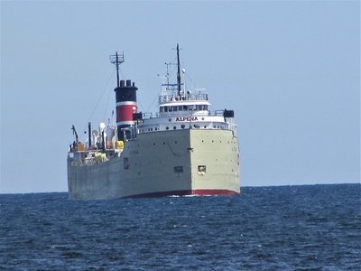 Straight-on shot as she enters Thunder Bay.  Alpena, with her classic pilot house and colorful stack colors, is a favorite of many Boatnerds.