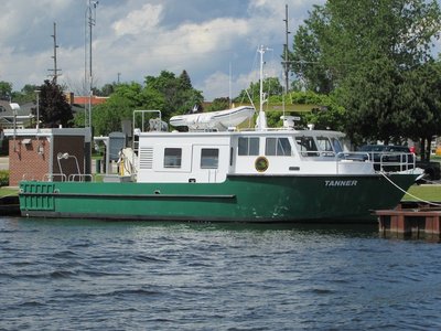 2017-06-17i Research vessel Tanner.jpg (182.69 KiB) Viewed 2358 times 2017-06-17i Research vessel Tanner.jpg