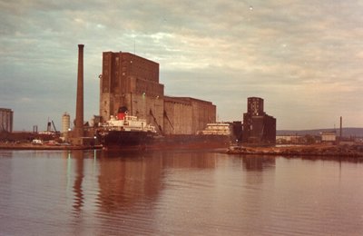 Red Wing at Capitol elevator, Duluth.