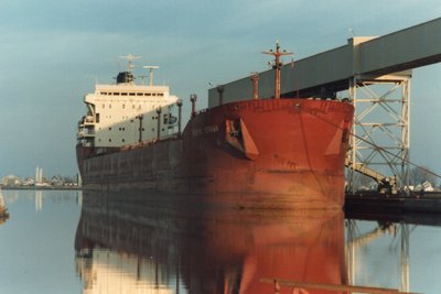 Federal Ottawa loading at Cargill B-1, Duluth.