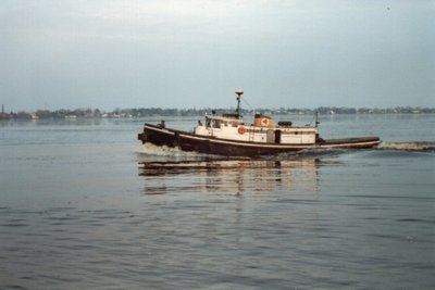 North American tug Sioux.