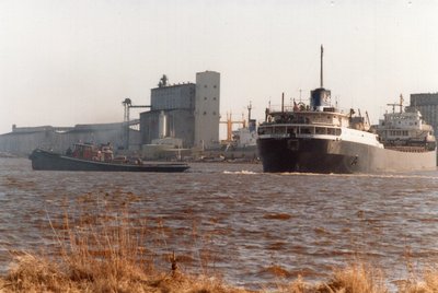 Ernest R. Breech outbound Farmers Union-GTA Elevator #2, Superior with "G" tug North Dakota.