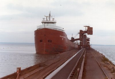 Loading in Escanaba.