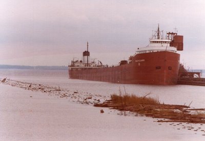 Loading in Escanaba.