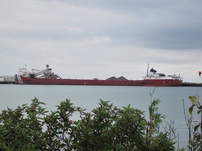 2017-09-05a Munson.jpg (167.69 KiB) Viewed 3126 times John G. Munson taking on a load at the Lafarge Stoneport facility.