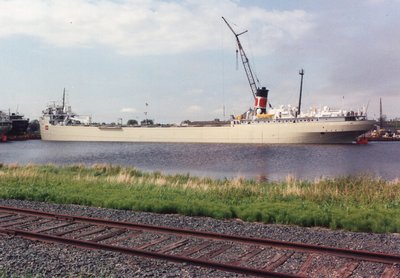 Fraser Shipyards, Superior. 5/91.