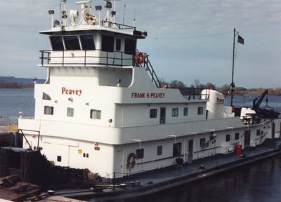 Lock #4, Mississippi River, Alma, WI. 10/19/91.
