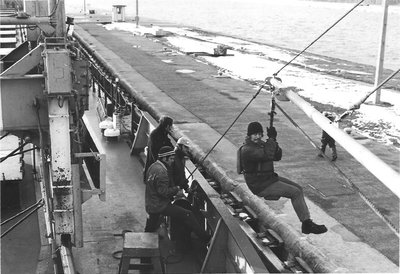 Landing the "Deck Apes" on the West Pier - Poe Lock