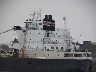 The newly rename Algoma Buffalo has the Algoma bear on her stack, too.