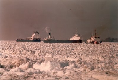 Oakglen stuck in ice off Roberts Landing.Apr.20,1984. American Rebublic, And Neah Bay. Photo by R. Wicklund.jpg (184.75 KiB) Viewed 3111 times Oakglen on the move American Republic up bound. Photo by R. Wichlund