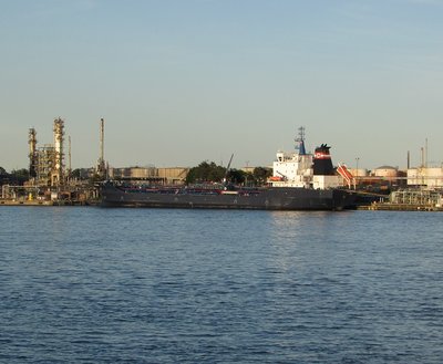 Algoma Hansa at another one of the Canadian fuel docks.
