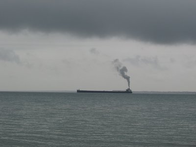 American Spirit trailing a lovely plume with a destination of Duluth.