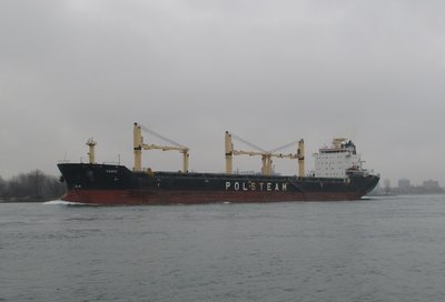 Resko (Thunder Bay) approaches the Bluewater Bridges.