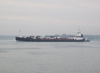 Tug Michigan and barge Great Lakes pushing their way to Green Bay.