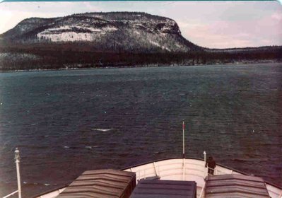 incan at pie is. during blow on superior (2).jpg (124.79 KiB) Viewed 6037 times At anchor inside at Pie Island.