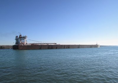 Indiana Harbor (Zug) on a warm and sunny early January afternoon.