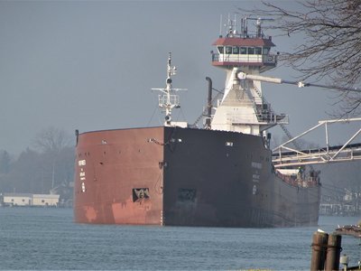 Dorothy Ann &amp; Pathfinder (Marine City) view from the north end.