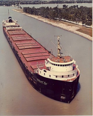 S.S. Frankcliffe Hall from Canal Bridge`60s.jpg