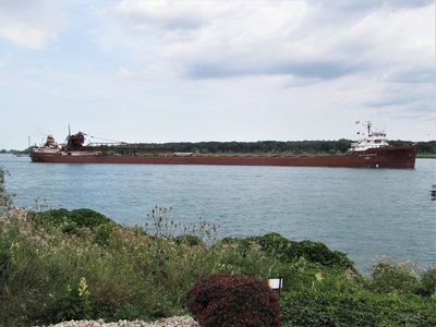 Lee A. Tregurtha (AK/Rouge) returns to Lake Huron &amp; the St. Clair River, after a trip down Lake Michigan.