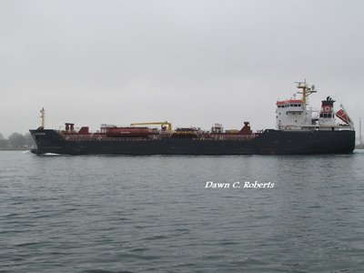 Tanker Algocanada went to anchor in the Sarnia Anchorage.