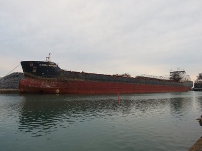 IMG_1448.jpg (68 KiB) Viewed 2271 times Algoma Mariner at Wharf 16, R & P Coal dock in Port Colborne, Ontario
