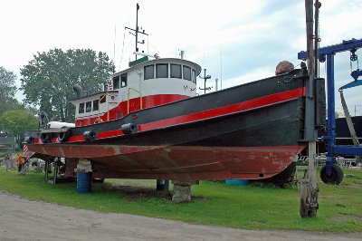 Unknown Tug-Port Darlington ON-06272010-01sm.jpg (418.12 KiB) Viewed 2682 times Unknown Tug-Port Darlington ON-06272010-01sm.jpg