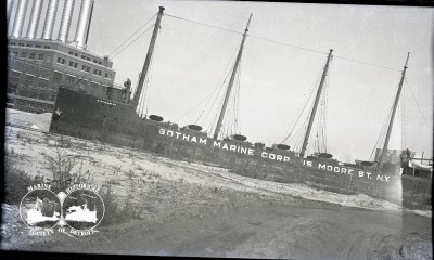 Gotham 85_Docked_Gotham Marine Corp._1935_John Poole.jpg (1.23 MiB) Viewed 8205 times Gotham 85_Docked_Gotham Marine Corp._1935_John Poole.jpg