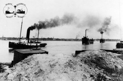 Gotham & barges - Port Huron - P Worden.jpg (1.02 MiB) Viewed 8205 times Gotham & barges - Port Huron - P Worden.jpg