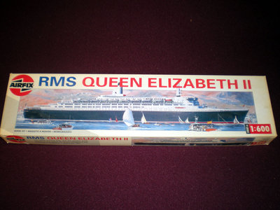 QueenElizabethII1.jpg (155.97 KiB) Viewed 2134 times QueenElizabethII1.jpg