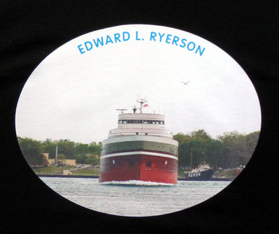 2 boatnerd Edward L. Ryerson.jpg (278.83 KiB) Viewed 2141 times Picture of Edward L. Ryerson Upbound in Port Huron