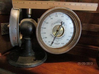 1b Tachometer.JPG (98.83 KiB) Viewed 2046 times 1b Tachometer.JPG