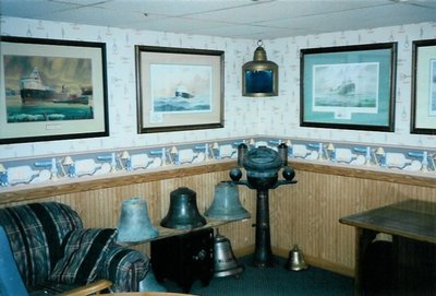 u. Ship Bell Corner.jpg (75.61 KiB) Viewed 2530 times u. Ship Bell Corner.jpg