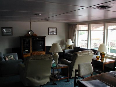 Guest observation lounge, Roger Blough