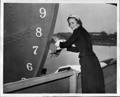 lr.WilliamClayFord.MrsMarthaFirestoneFord.Christening.1953.c.lr.SMMColl.jpg..jpg (124.35 KiB) Viewed 5780 times lr.WilliamClayFord.MrsMarthaFirestoneFord.Christening.1953.c.lr.SMMColl.jpg..jpg