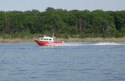 2014-06-06a Survey vessel.jpg (80.51 KiB) Viewed 1223 times Moving right along