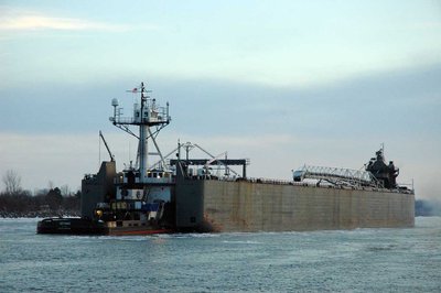 ATB 'Defiance' (Tug) and 'Ashtabula' (Barge) Dnbnd. in the Trenton Channel, Headed for DTE (Stern or Tug View) -SAT Jan. 11, 2014..jpg (86.32 KiB) Viewed 8419 times Look at how high the Aft Pilothouse has to be to provide adequate forward visibility.
