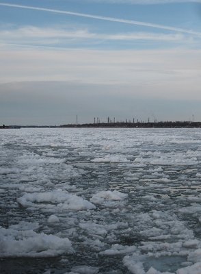 2015-03-19c River Ice.jpg (118.81 KiB) Viewed 1338 times Looking toward Marysville/Port Huron