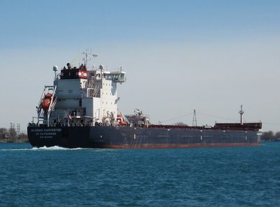Loaded with grain for Baie Comeau