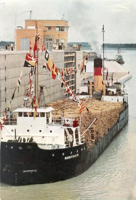 Q&O Trans. Co. Str.'Manitoulin'(4). Built Swan, Hunter...Ltd. (England) in 1929. Measured 259'x43.25'x20., Scrapped in 1961..jpg (91.54 KiB) Viewed 2637 times Q&O Trans. Co. Str.'Manitoulin'(4). Built Swan, Hunter...Ltd. (England) in 1929. Measured 259'x43.25'x20., Scrapped in 1961..jpg