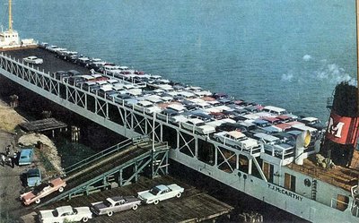 Loading Cars on to McCarthy Steamship Company's Str. 'T..J. McCarthy'..jpg (127.52 KiB) Viewed 2646 times Loading Cars on to McCarthy Steamship Company's Str. 'T..J. McCarthy'..jpg